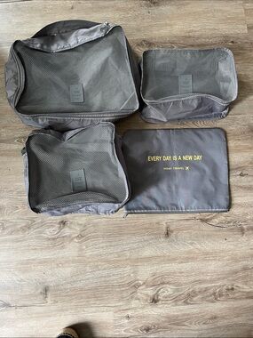 Packing cubes